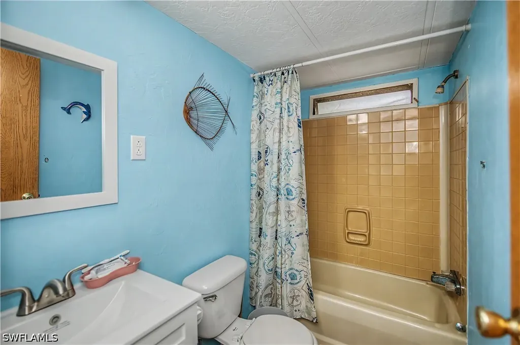 3965 Phoenix Drive St. James City FL 33956