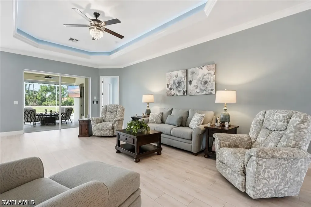 3662 Grand Cypress Drive Naples FL 34119