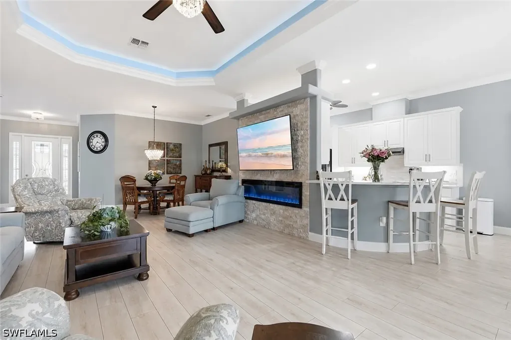 3662 Grand Cypress Drive Naples FL 34119