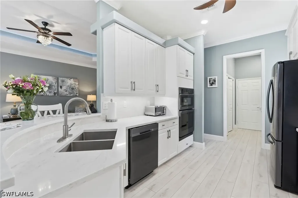3662 Grand Cypress Drive Naples FL 34119