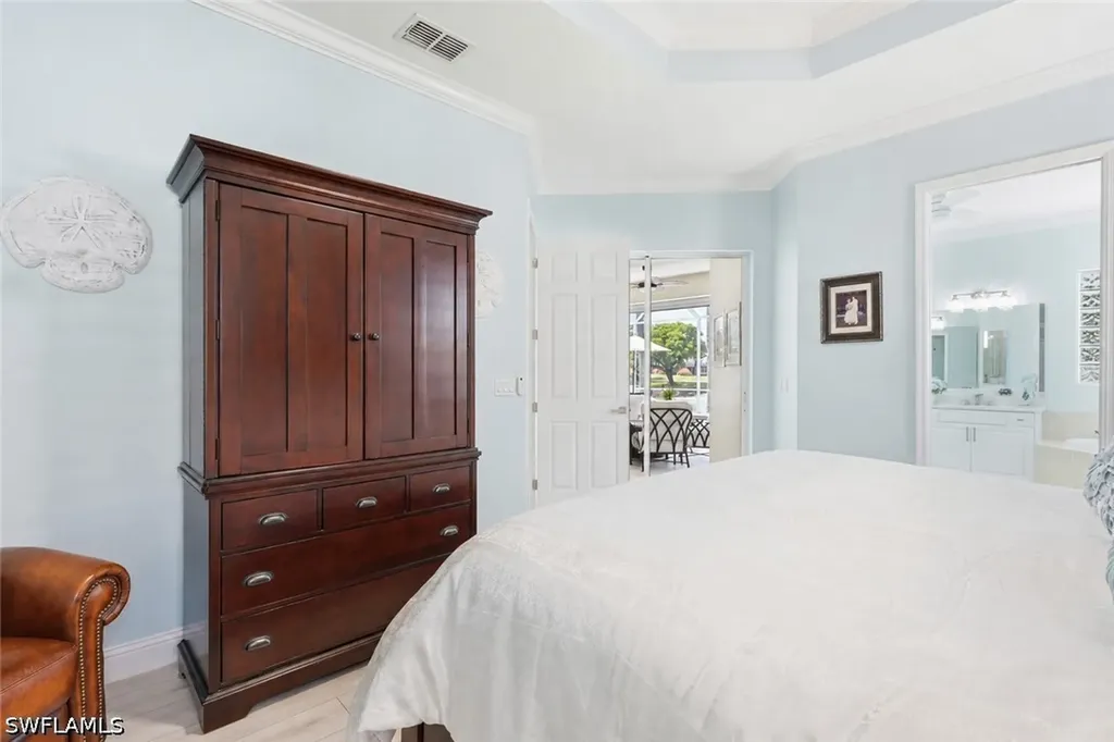 3662 Grand Cypress Drive Naples FL 34119