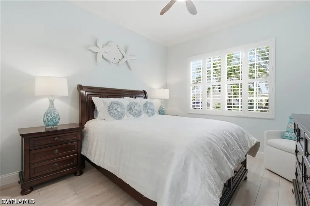 3662 Grand Cypress Drive Naples FL 34119