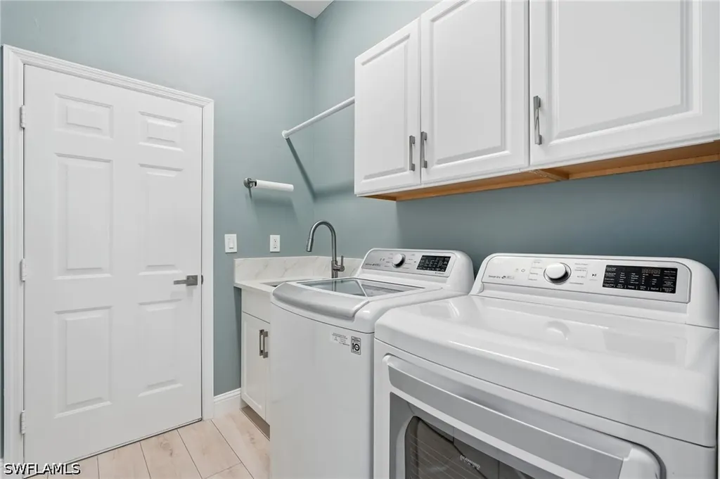 3662 Grand Cypress Drive Naples FL 34119