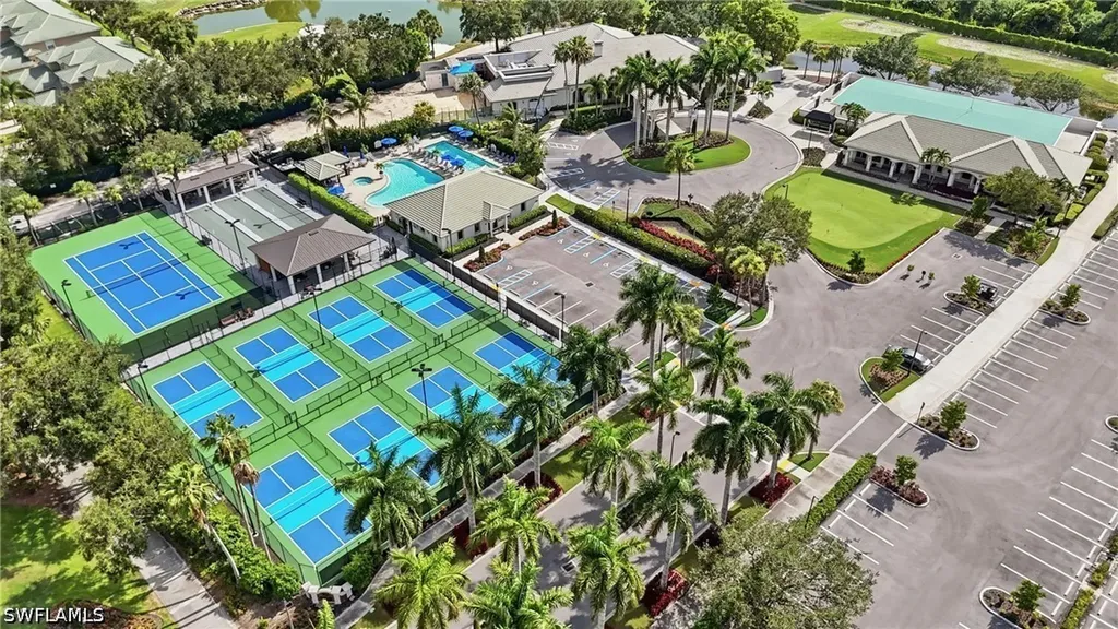 3662 Grand Cypress Drive Naples FL 34119