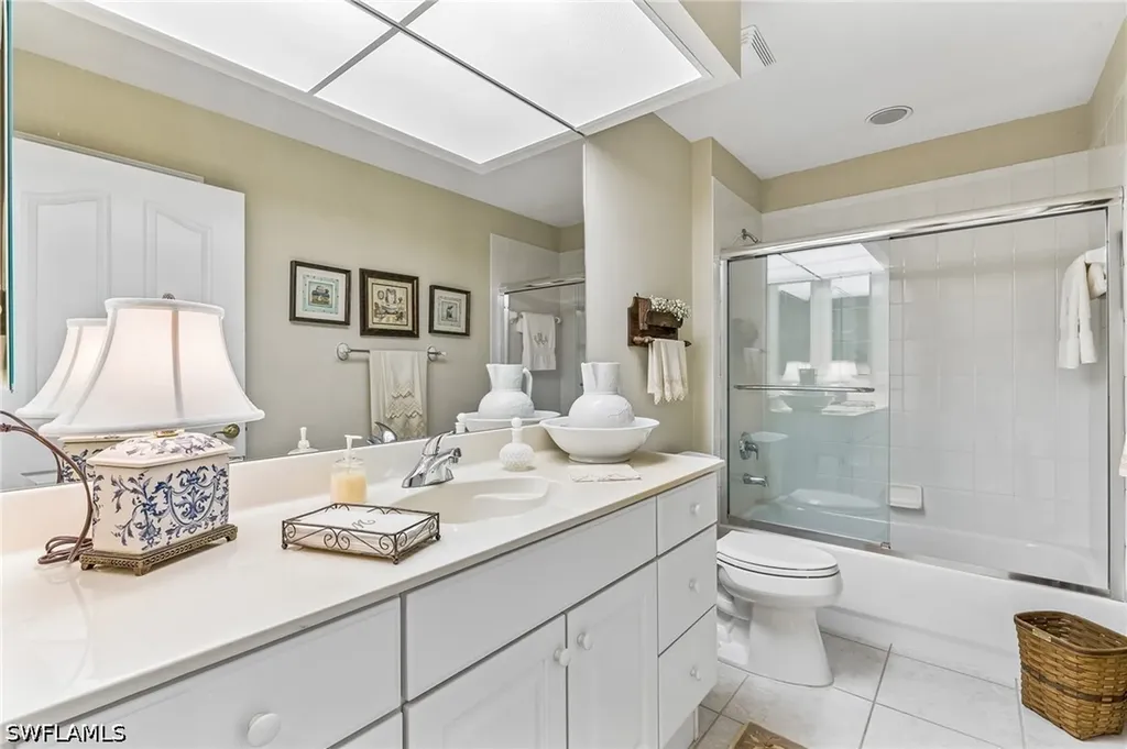 4395 Dover Court Naples FL 34105
