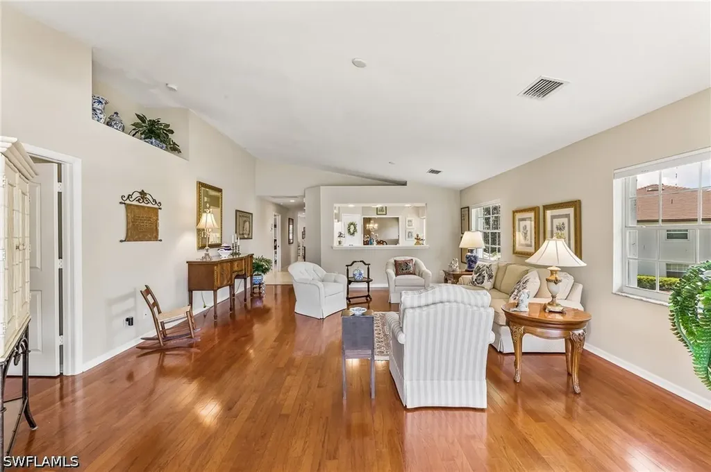 4395 Dover Court Naples FL 34105