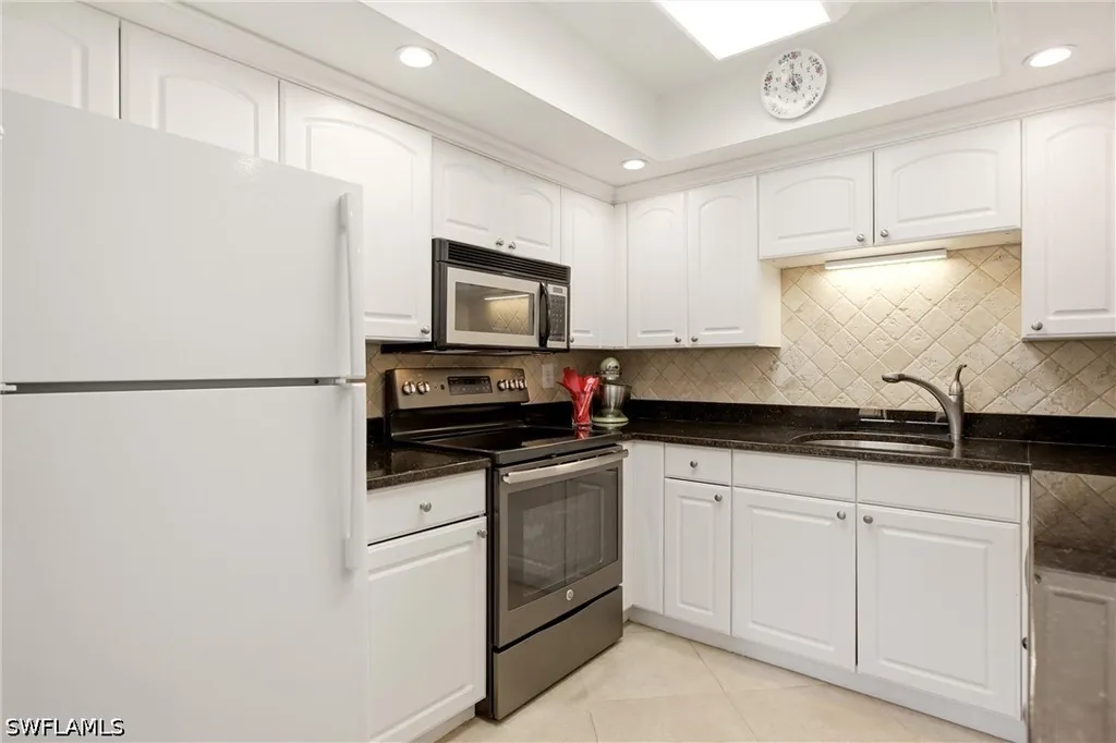 180 Harrison Road Naples FL 34112-6022