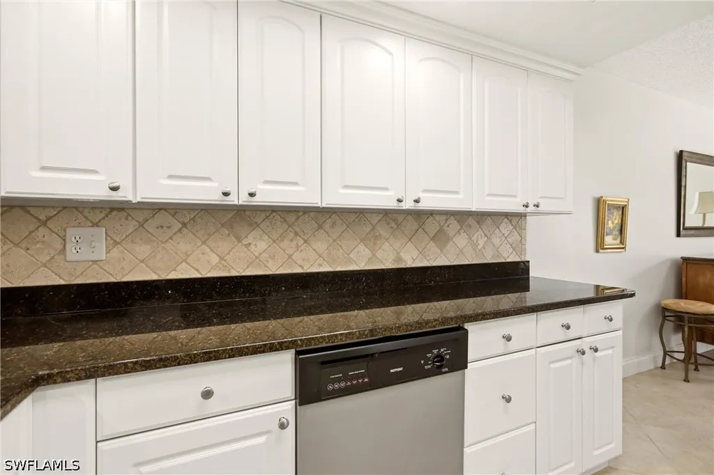 180 Harrison Road Naples FL 34112-6022