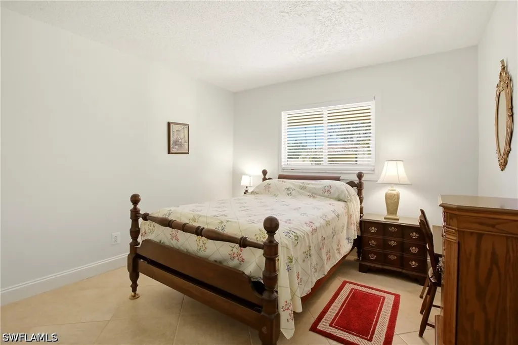 180 Harrison Road Naples FL 34112-6022