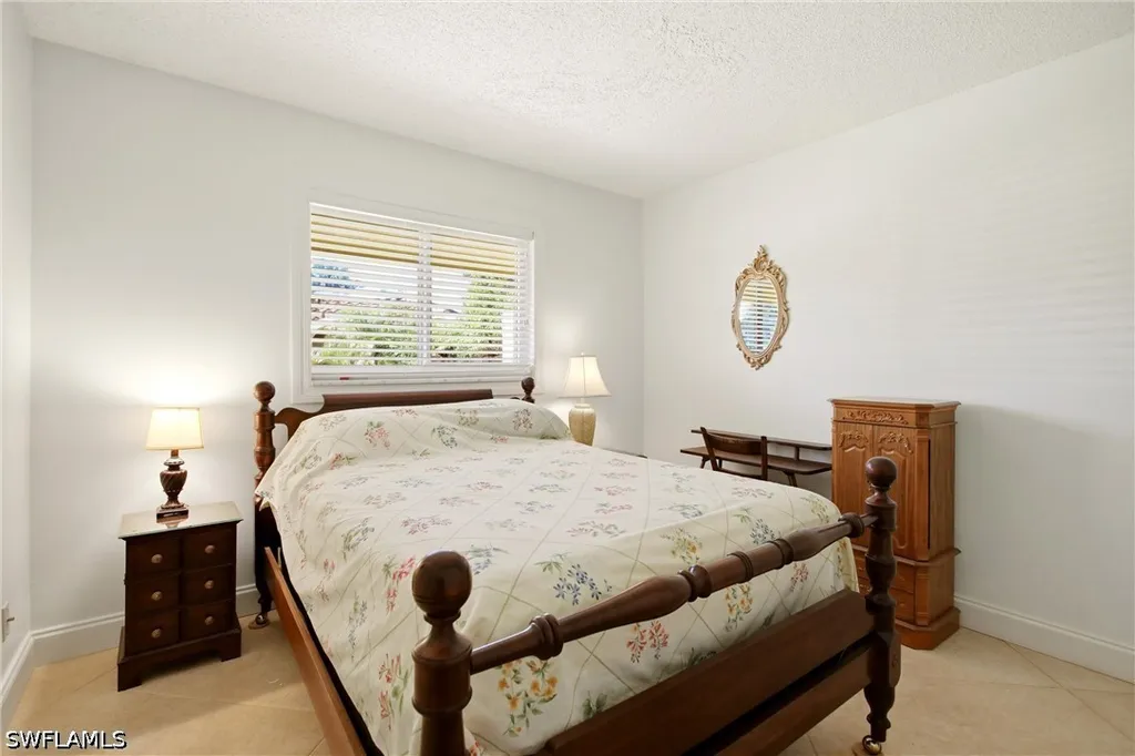 180 Harrison Road Naples FL 34112-6022