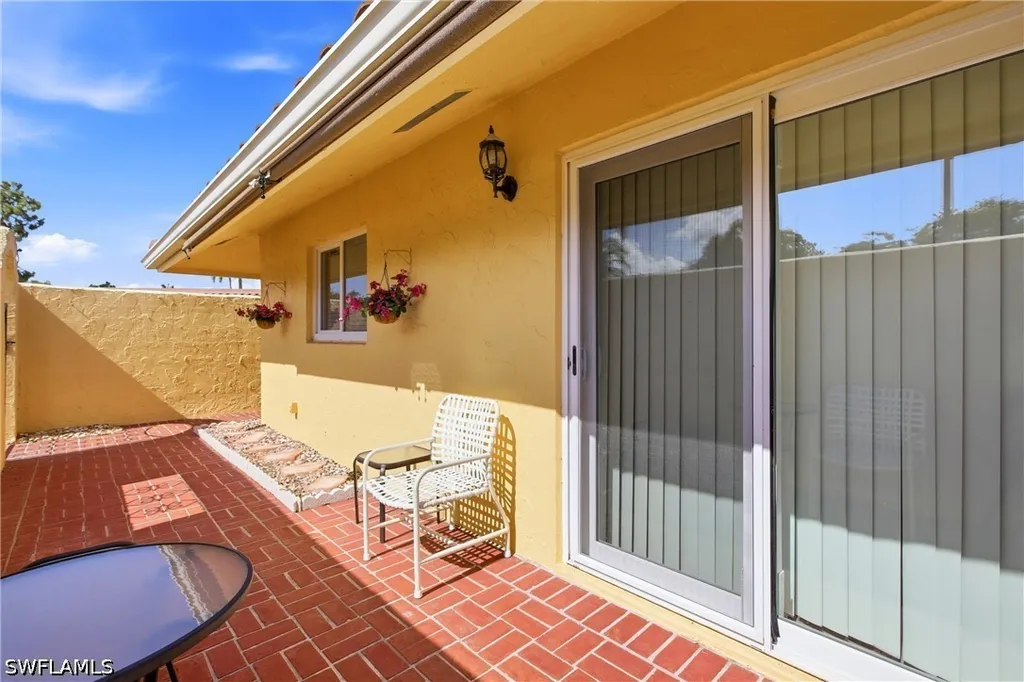 180 Harrison Road Naples FL 34112-6022