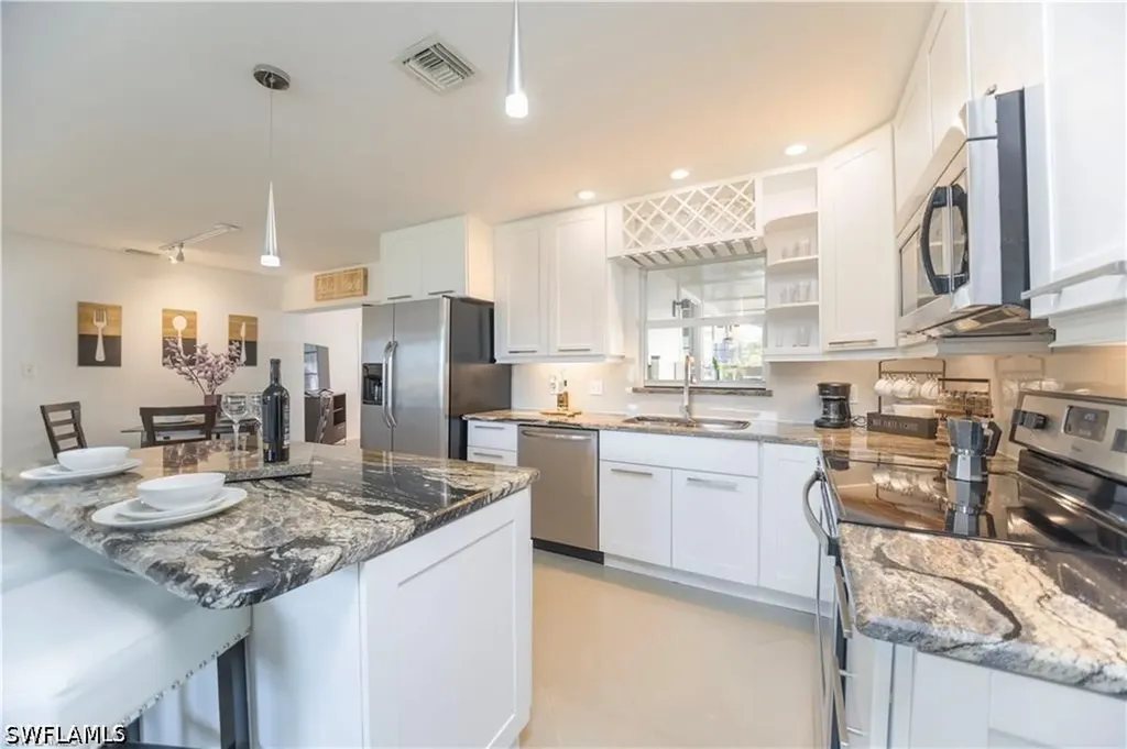 4584 San Antonio Lane Bonita Springs FL 34134