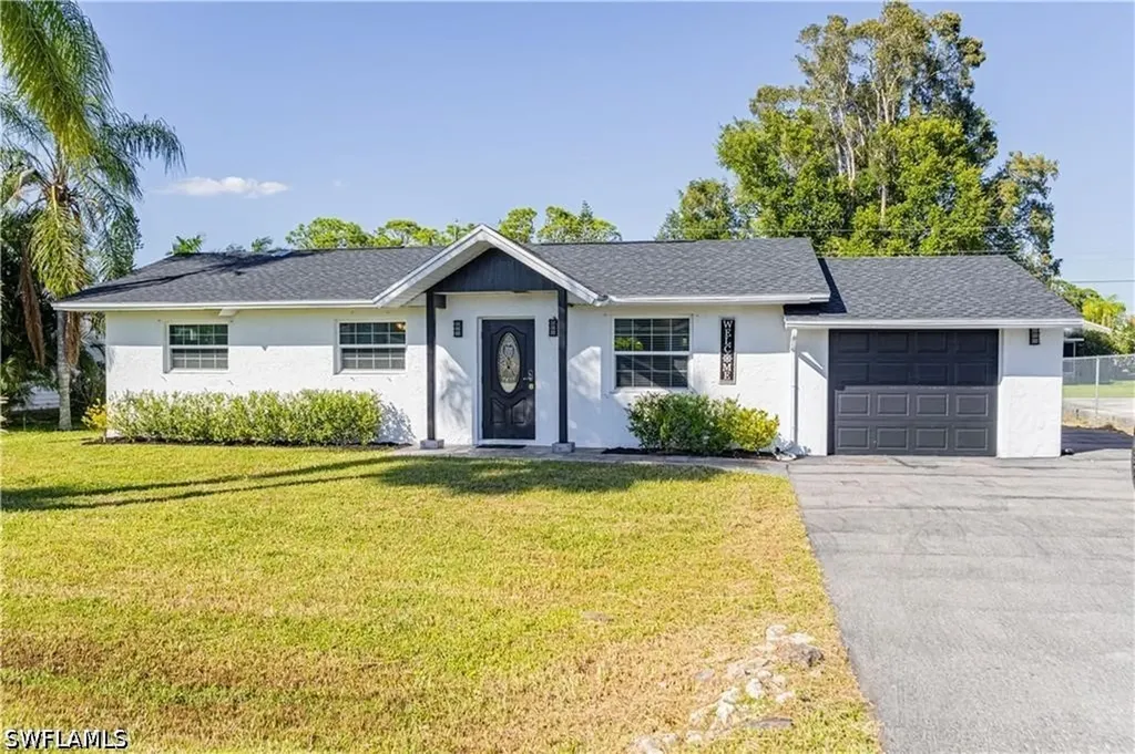 4584 San Antonio Lane Bonita Springs FL 34134
