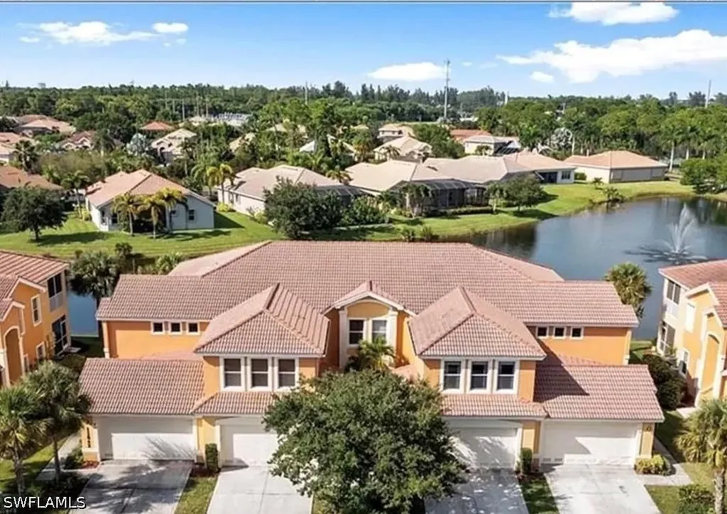 Fort Myers FL, 11842 Bayport Lane, Unit 2102