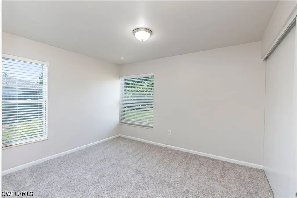 4009 SE 9th Court Cape Coral FL 33904