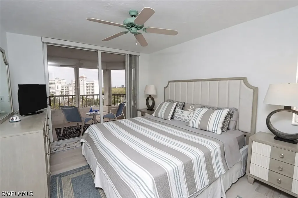 11116 Gulf Shore Drive Naples FL 34108