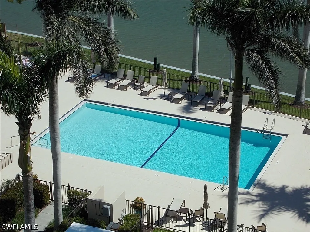 11116 Gulf Shore Drive Naples FL 34108