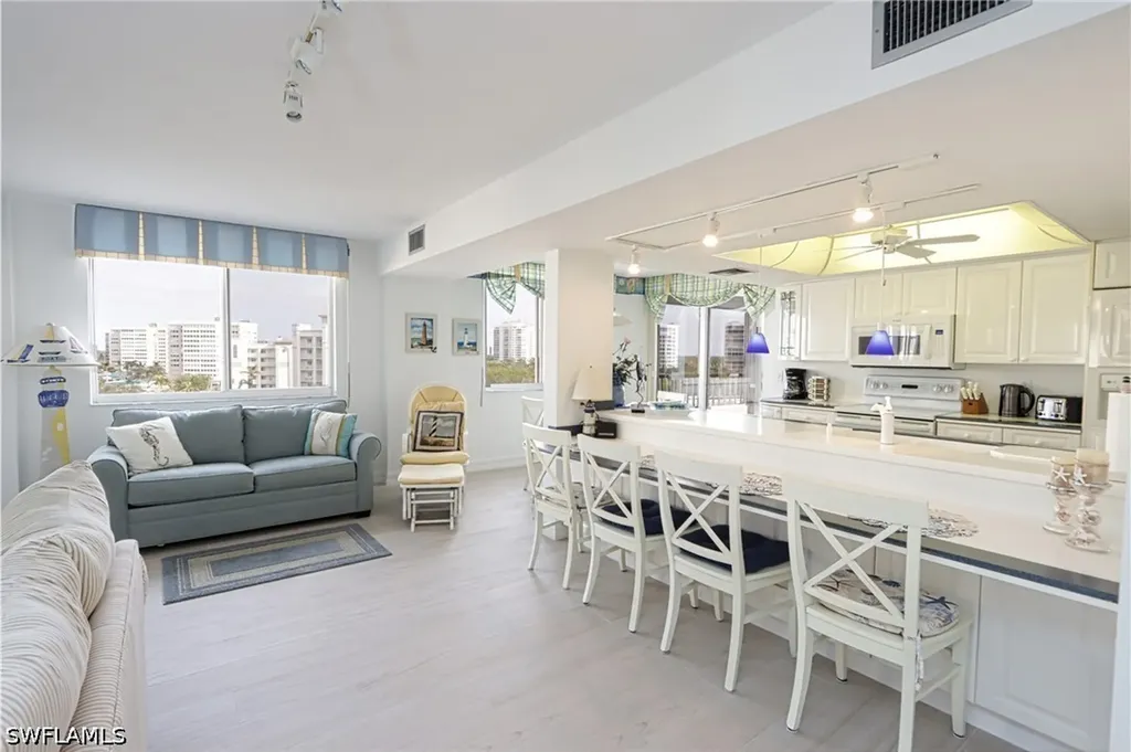 11116 Gulf Shore Drive Naples FL 34108