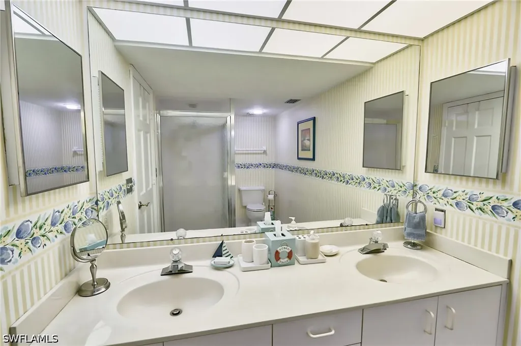 11116 Gulf Shore Drive Naples FL 34108
