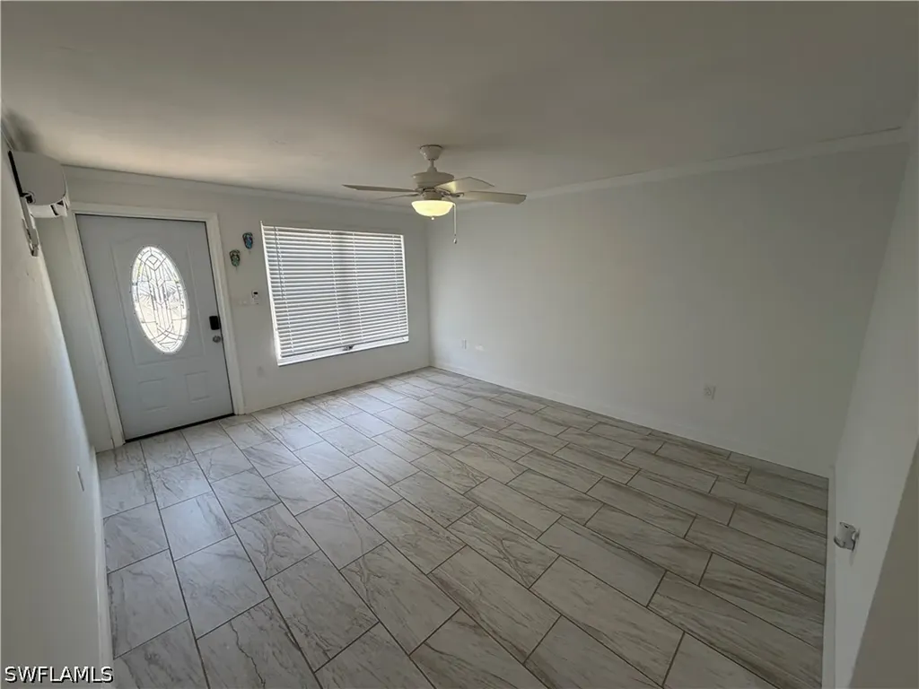 1781 Smugglers Cove Naples FL 34112