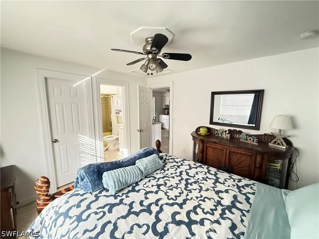 1781 Smugglers Cove Naples FL 34112