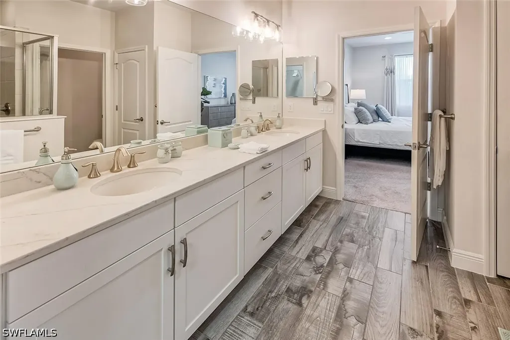 6960 Avalon Circle Naples FL 34112