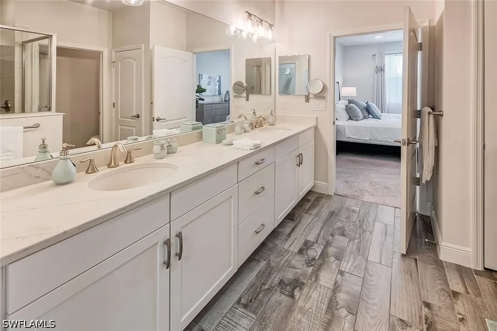 6960 Avalon Circle Naples FL 34112