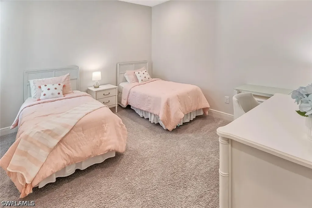 6960 Avalon Circle Naples FL 34112