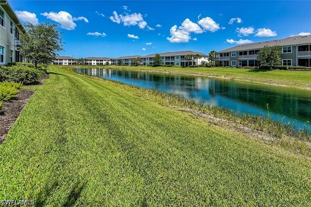 6960 Avalon Circle Naples FL 34112