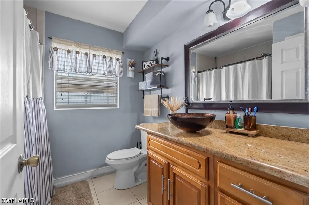 2200 44th Street SW Naples FL 34116