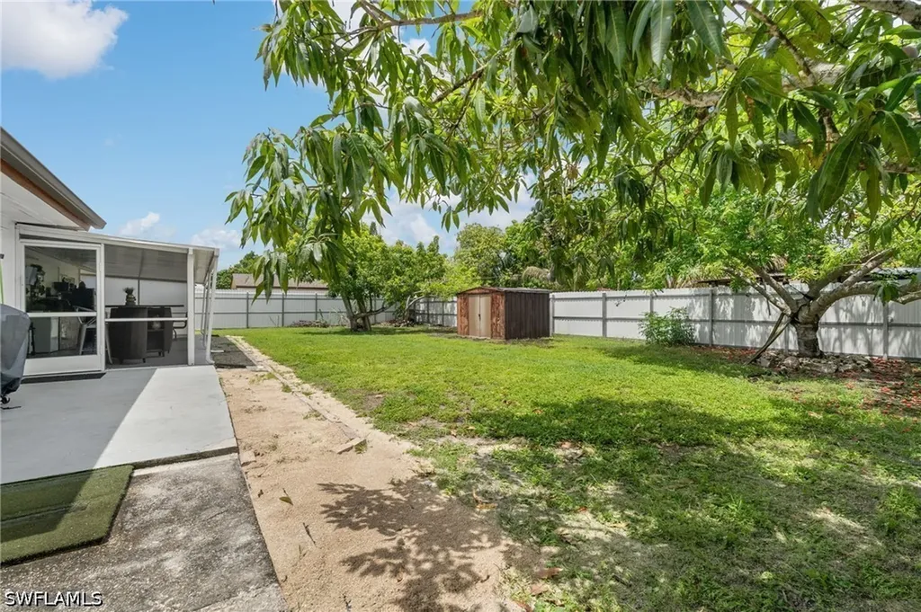 2200 44th Street SW Naples FL 34116