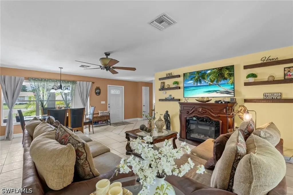 2200 44th Street SW Naples FL 34116