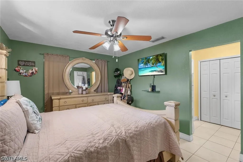 2200 44th Street SW Naples FL 34116