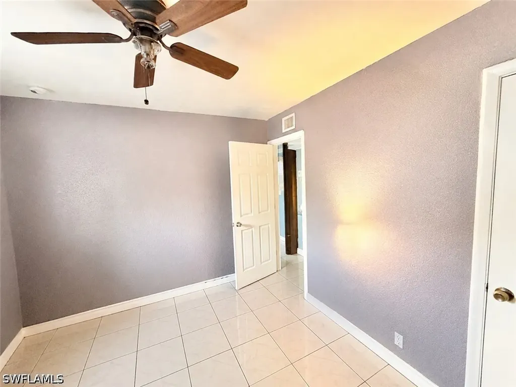 2485 Bayside Street Naples FL 34112