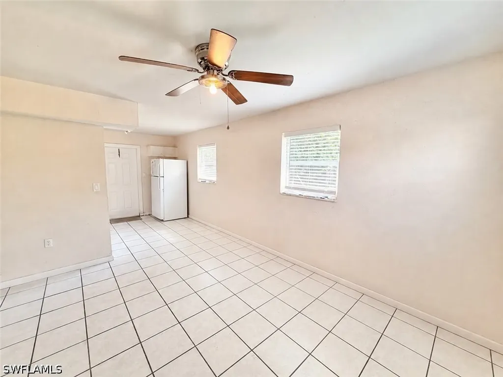 2485 Bayside Street Naples FL 34112