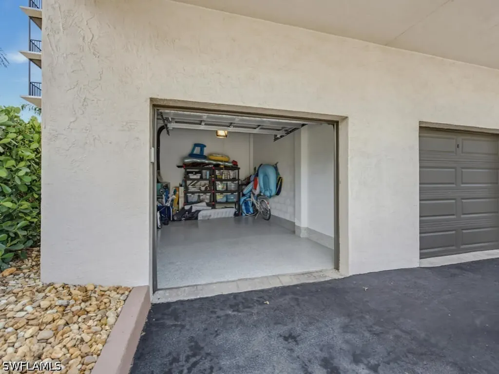 11030 Gulf Shore Drive Naples FL 34108