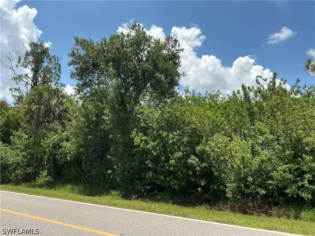 18020 Wintergarden Avenue Port Charlotte FL 33948