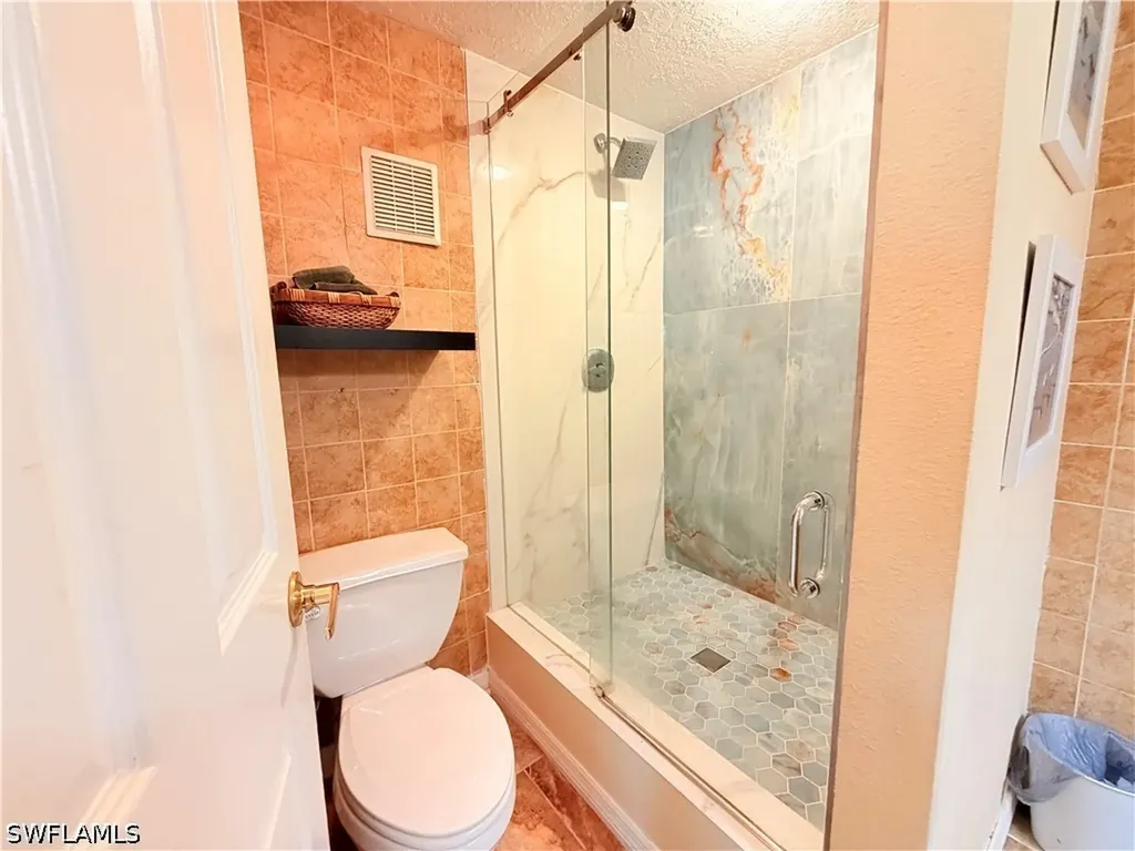 3322 N Key Drive North Fort Myers FL 33903