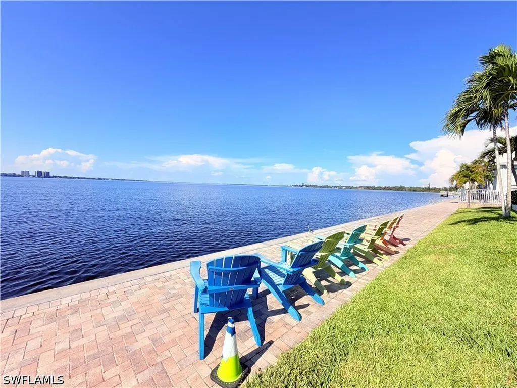 3322 N Key Drive North Fort Myers FL 33903