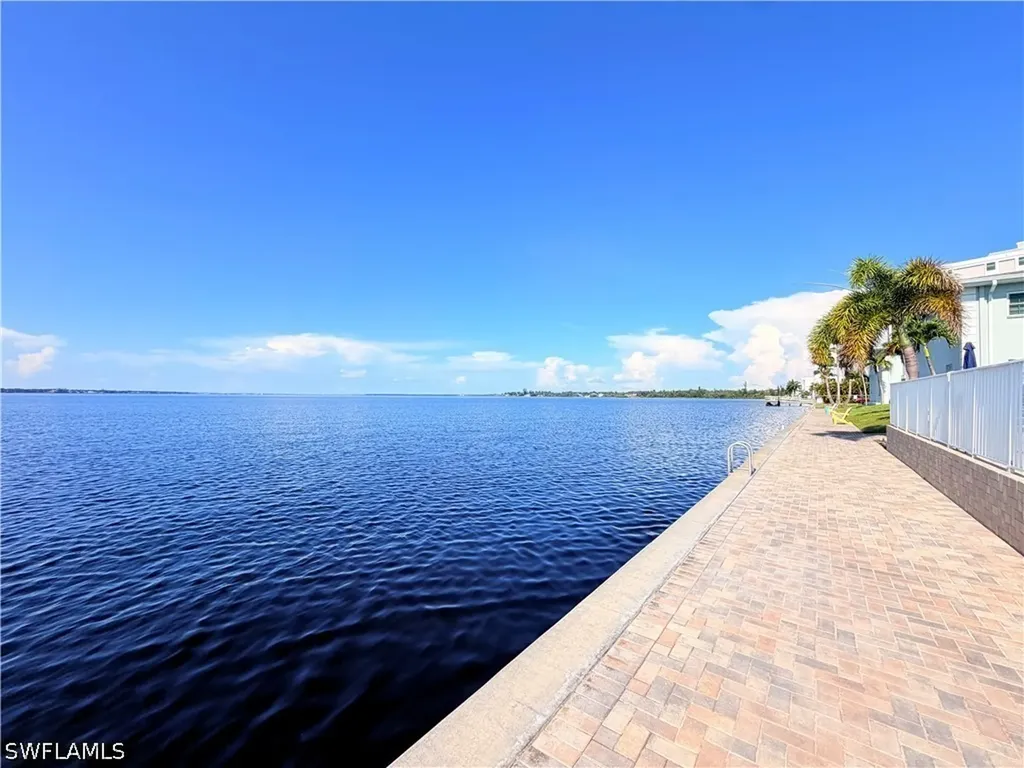 3322 N Key Drive North Fort Myers FL 33903