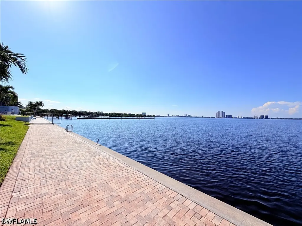 3322 N Key Drive North Fort Myers FL 33903