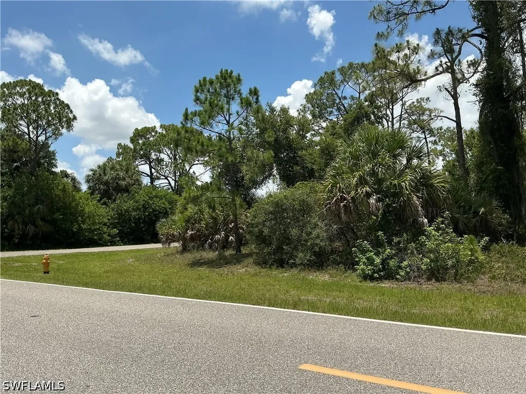 18040 Wintergarden Avenue Port Charlotte FL 33948