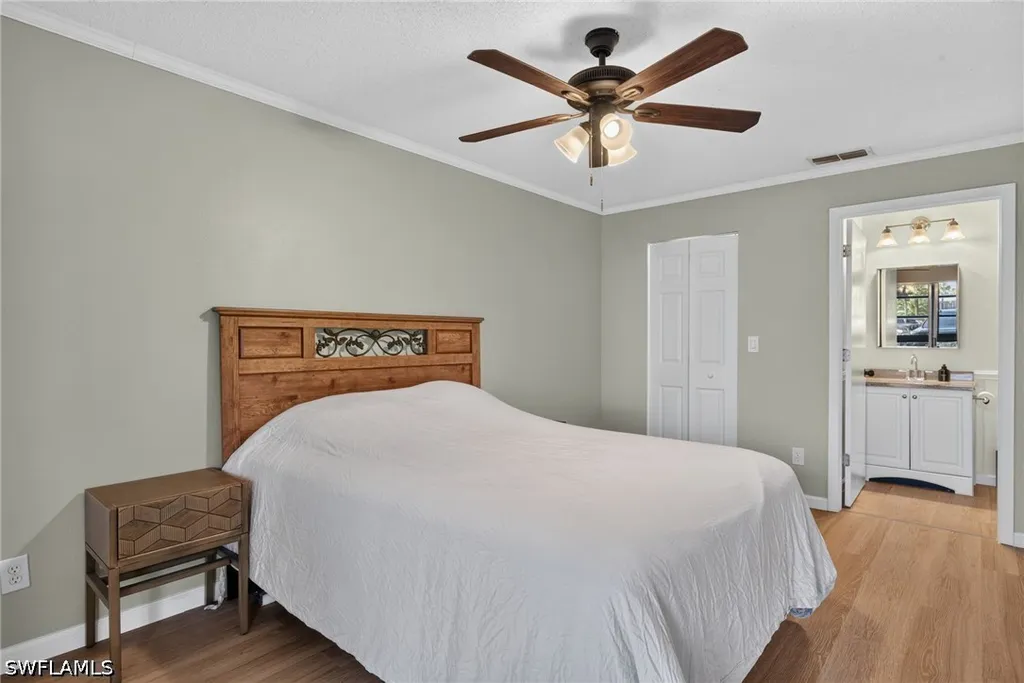 8121 S Woods Circle Fort Myers FL 33919