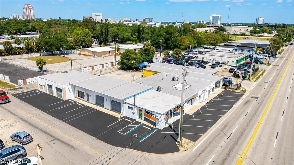 2280-2290 Fowler Street Fort Myers FL 33901