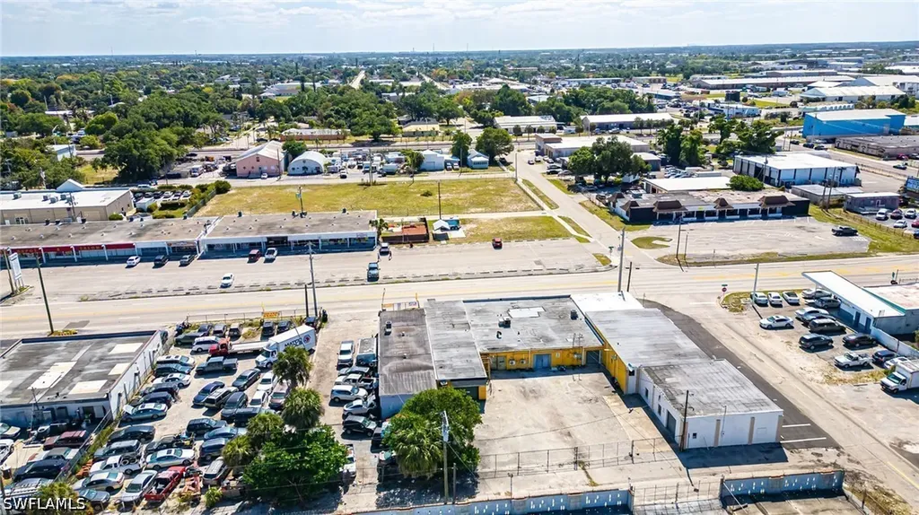 2280-2290 Fowler Street Fort Myers FL 33901