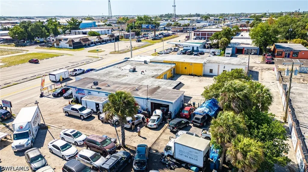 2280-2290 Fowler Street Fort Myers FL 33901