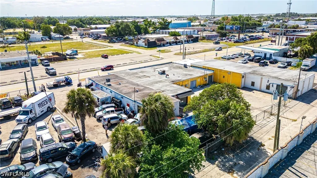 2280-2290 Fowler Street Fort Myers FL 33901