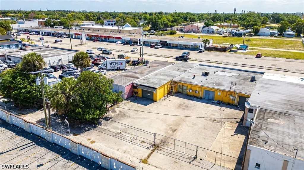 2280-2290 Fowler Street Fort Myers FL 33901