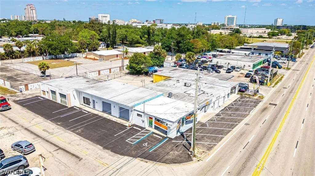 2280-2290 Fowler Street Fort Myers FL 33901