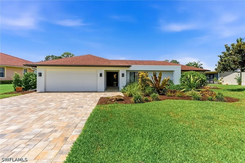 Bonita Springs FL, 9981 Treasure Cay Lane